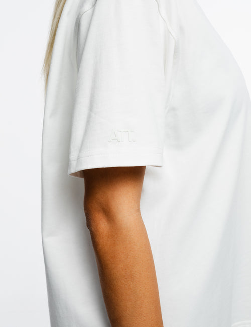 CAMISETA ATTIRE