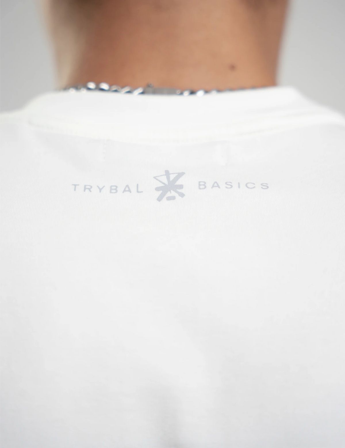 CAMISETA SLIM FIT