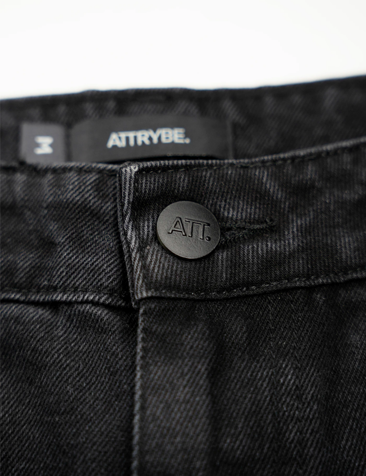 RADIANT WASHED JEAN