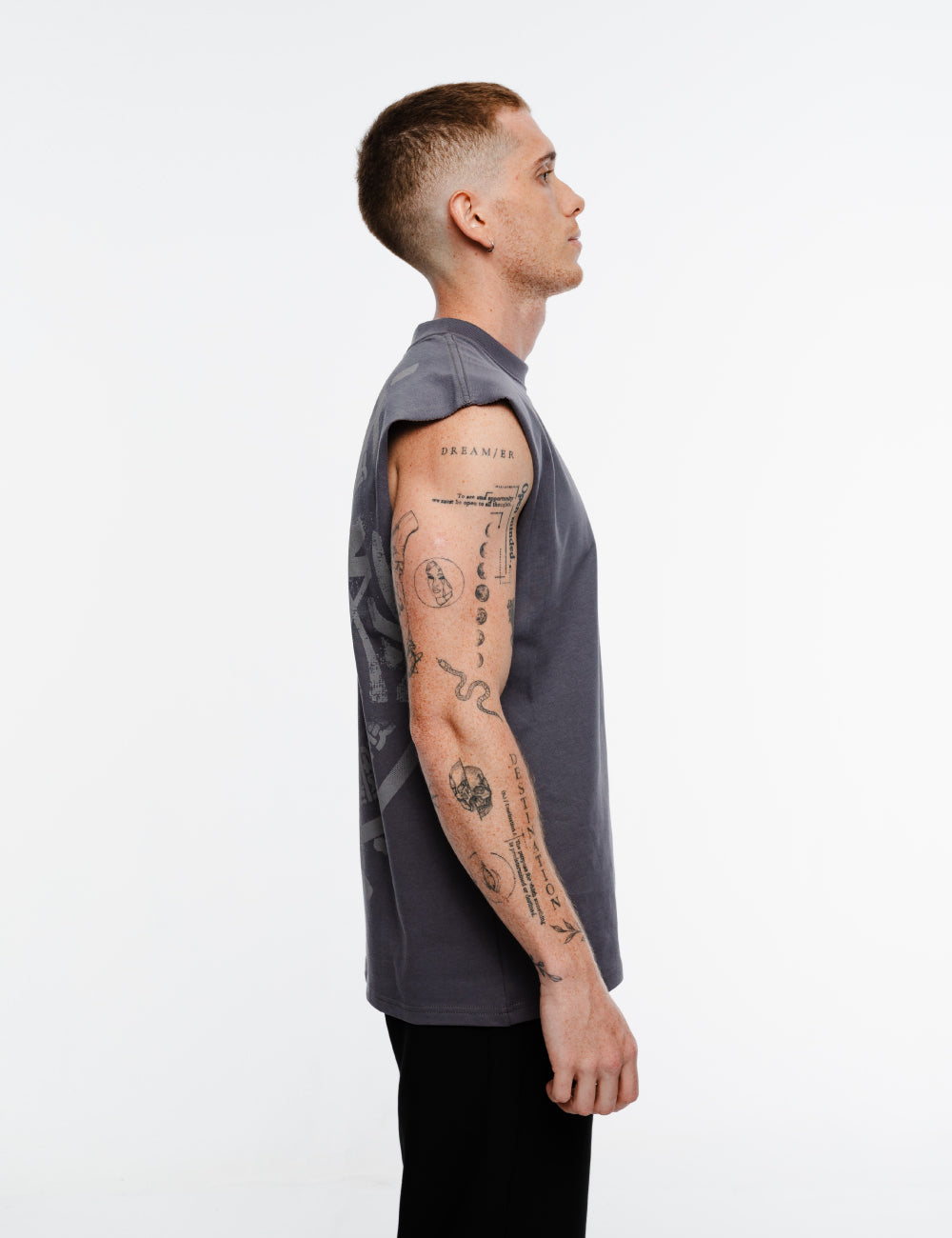 CAMISETA SIN MANGAS RITUAL