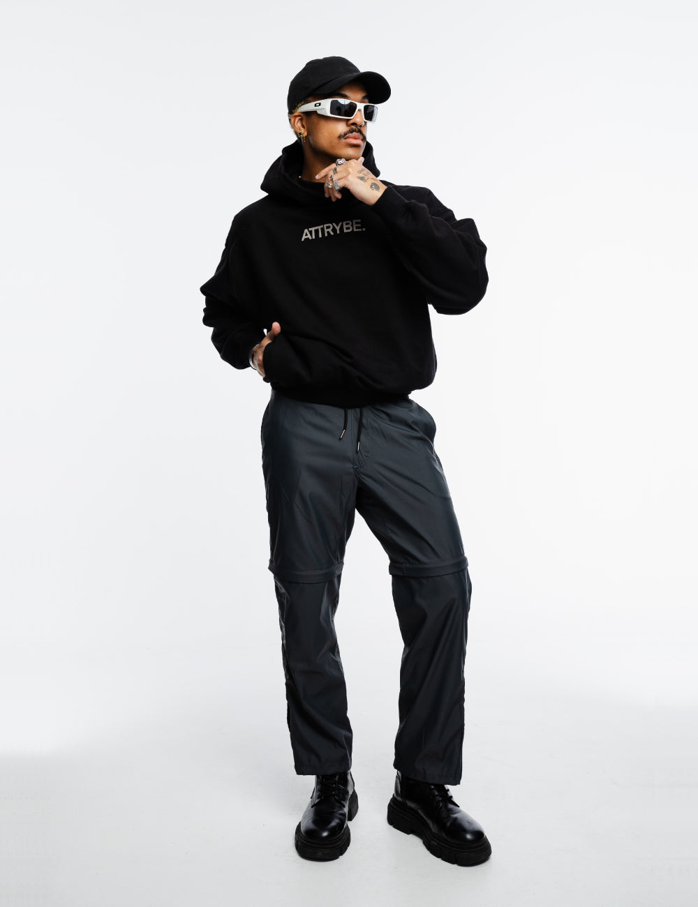 UNENDING HOODIE