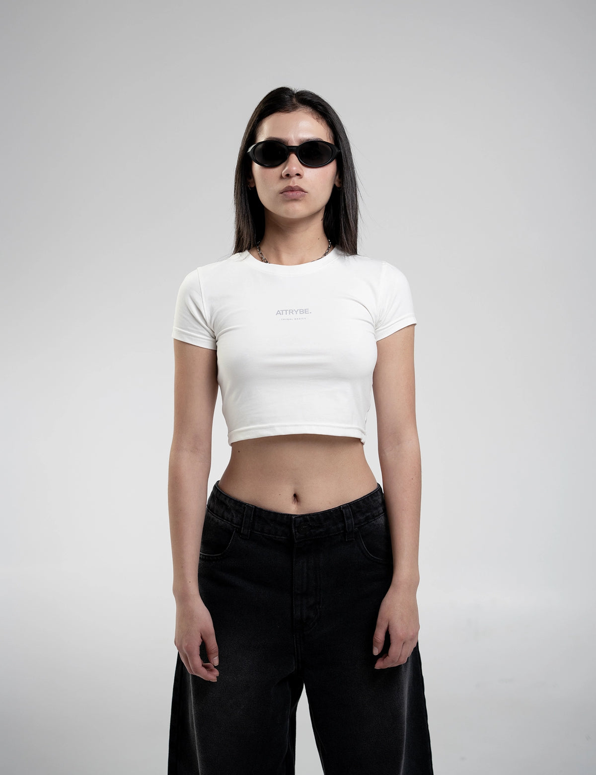 CAMISETA BABY TEE